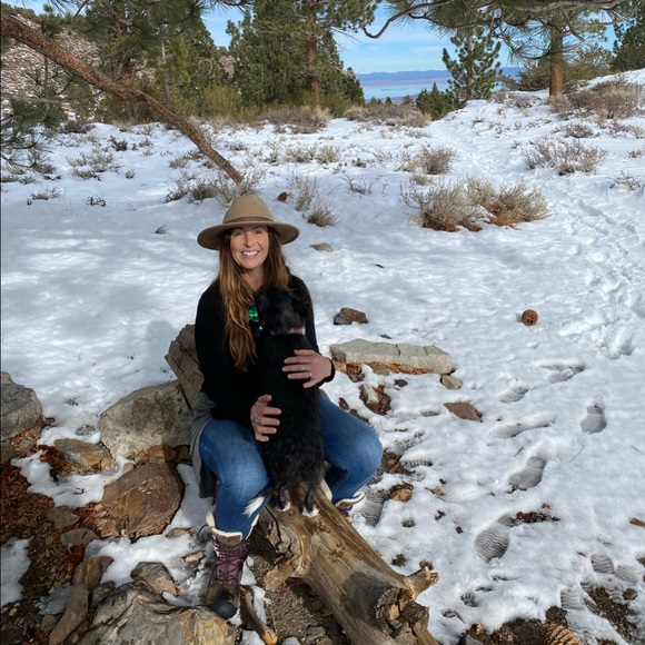 Meet your Posher, Lori - Picture 6 of 8